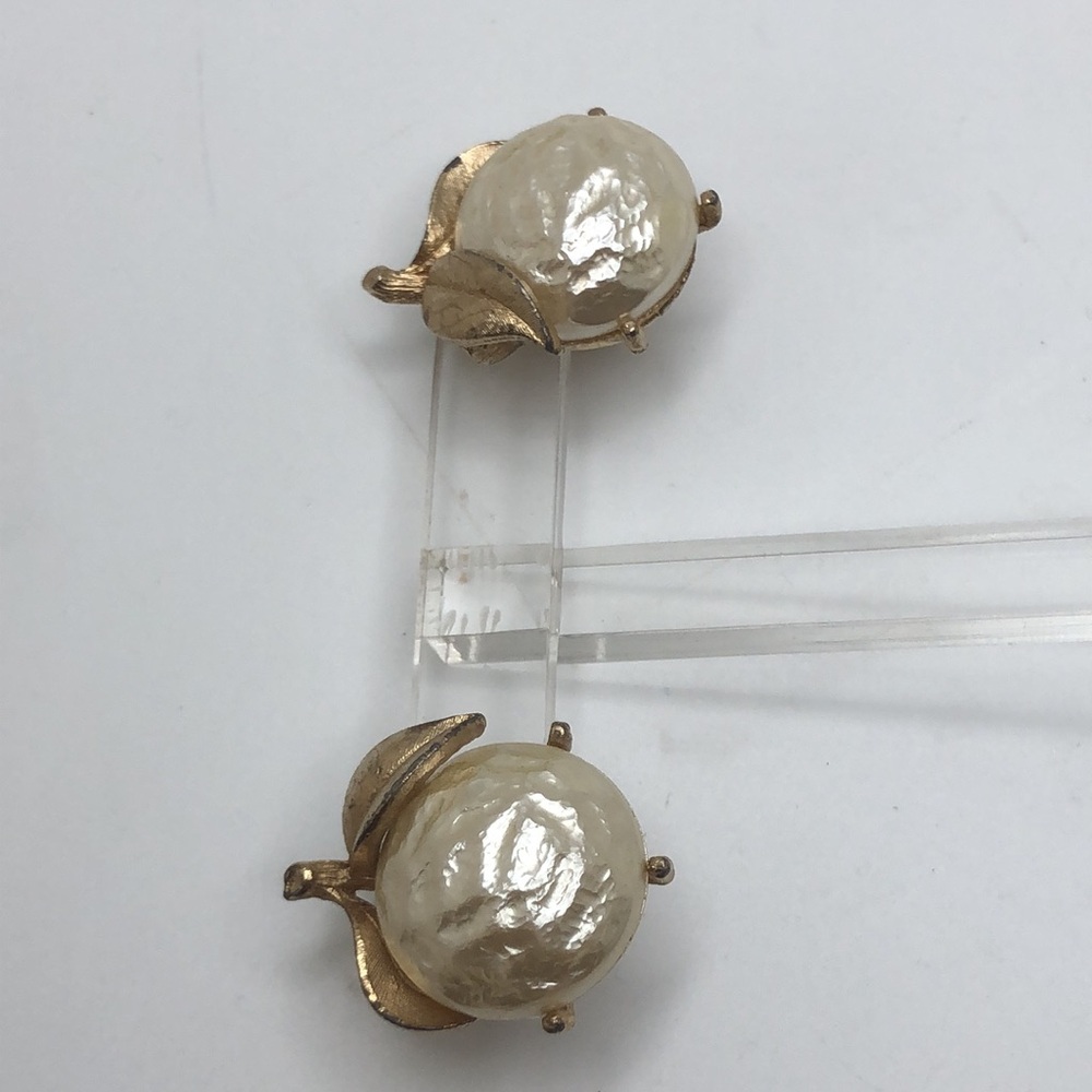 Sarah Coventry “Pearl Bloom” Earring Set (1965)
